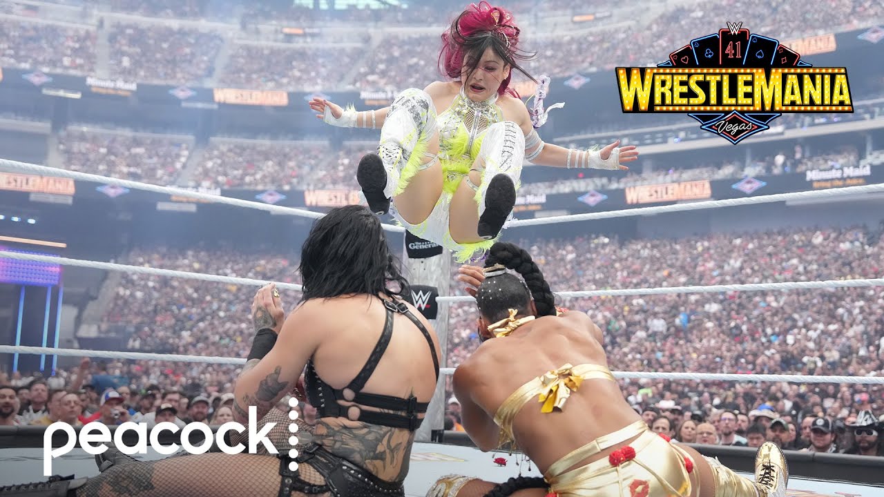 Brutal Chaos in Women's World Title Match! | WrestleMania 41 | WWE Highlights | Peacock