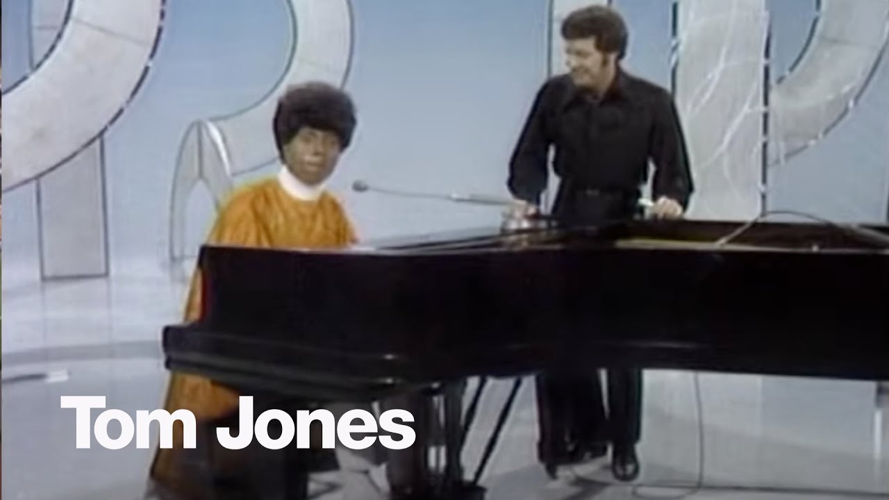 Tom Jones & Little Richard - Good Golly Miss Molly (This Is Tom Jones Show, 1969)