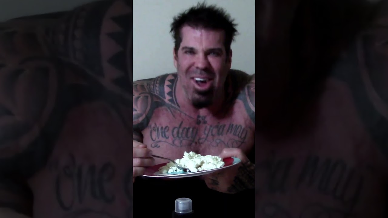 Look at this MONSTER CHEST! Almost 300LBS! 𝐖𝐇𝐄𝐑𝐄'𝐒 𝐘𝐎𝐔𝐑 𝐆𝐎𝐀𝐋 𝐀𝐓?! #richpiana  #5percentnutrition