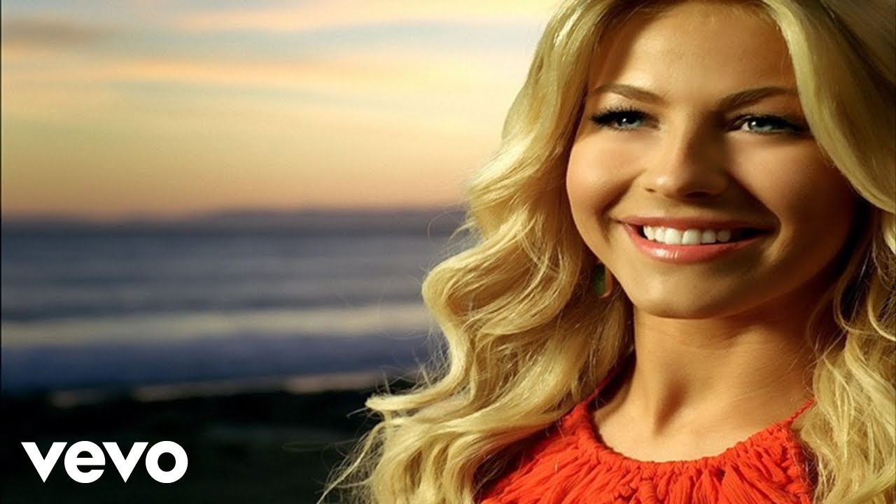 Julianne Hough - That Song In My Head