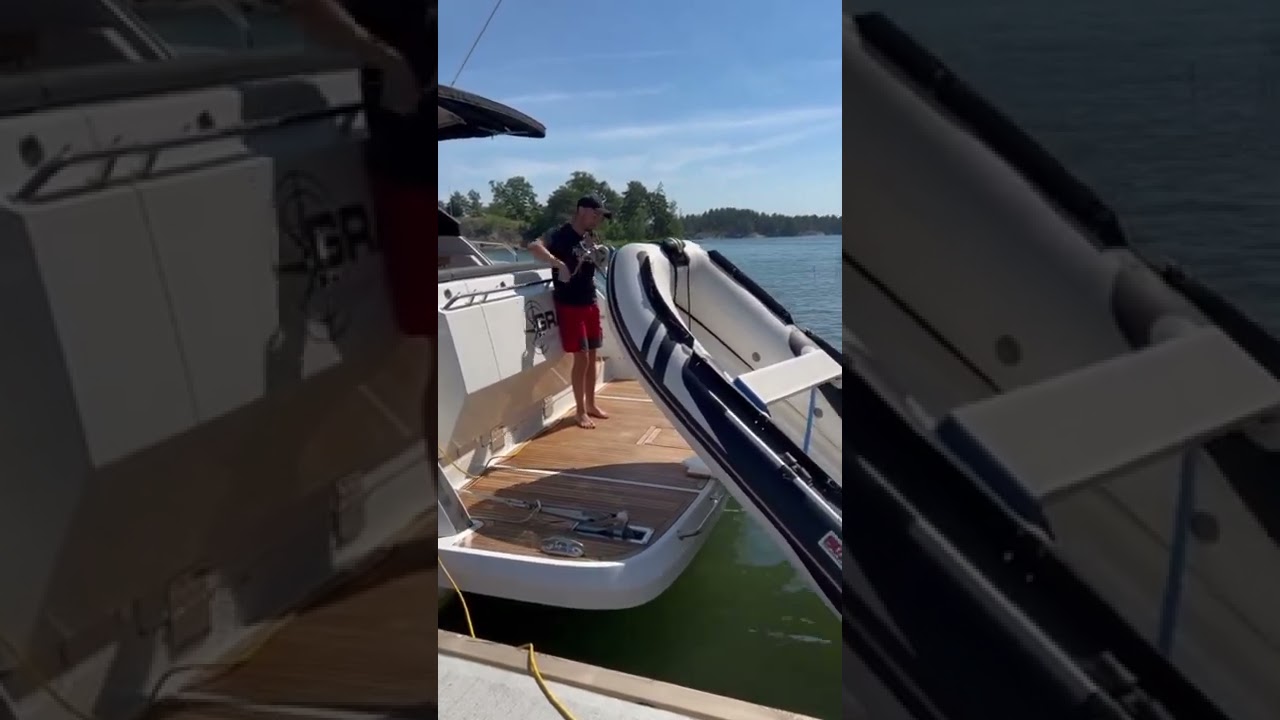 Hurley Marine H3O Davit® System