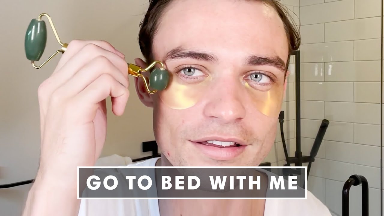 Thomas Doherty Swears By These 24K Gold Under Eye Patches | Go To Bed With Me | Harper's BAZAAR