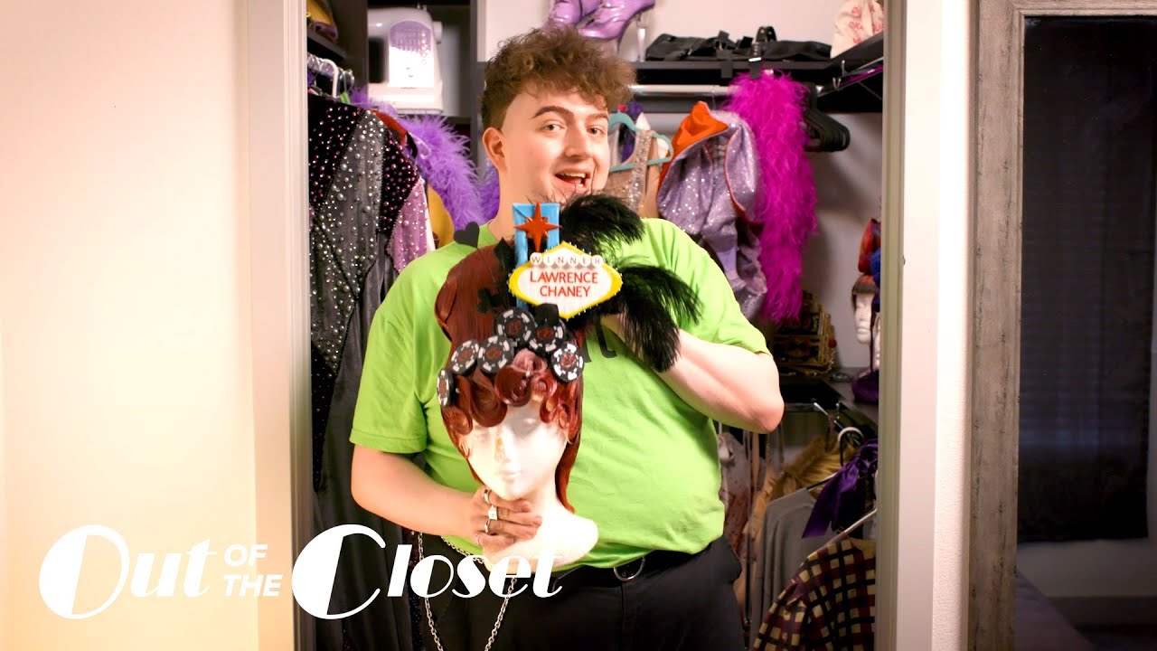 Lawrence Chaney’s Winning Vegas Closet 🎲 | S9 E3 | RuPaul's Drag Race | Out Of The Closet